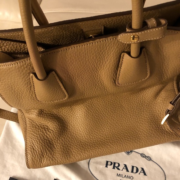 Prada Vitello Daino Leather Tote - Picture 6 of 8